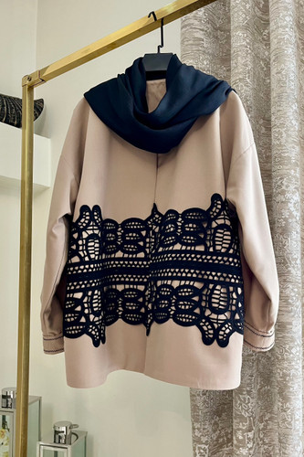 کت زنانه فاستونی با نواردوزی مشکی شیک و خاص | wool blazer